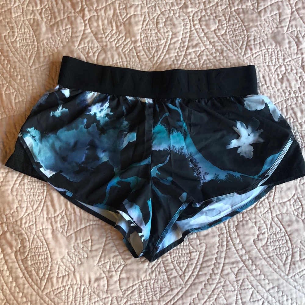 Ivy Park floral hot shorts